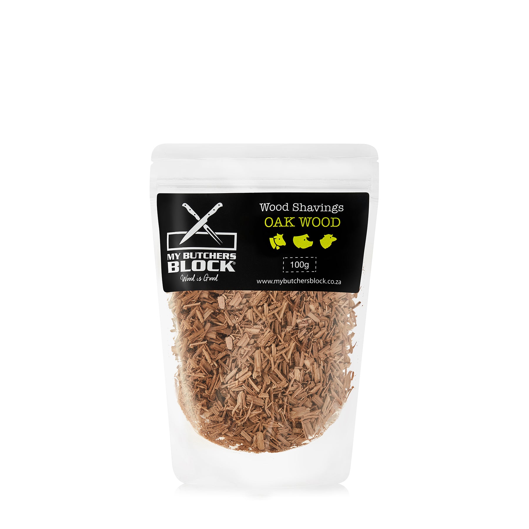 Premium oak wood shavings in a clear pouch for meat smoking, perfect for adding flavor to barbecued dishes.
