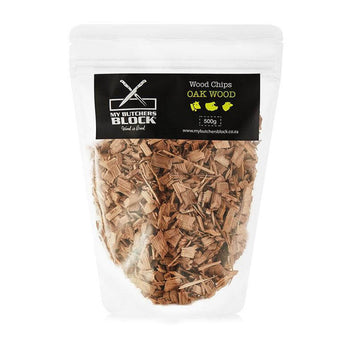 Premium 500g bag of Oak wood chips for smoking meats and vegetables, enhancing flavor with rich, smoky aromas.