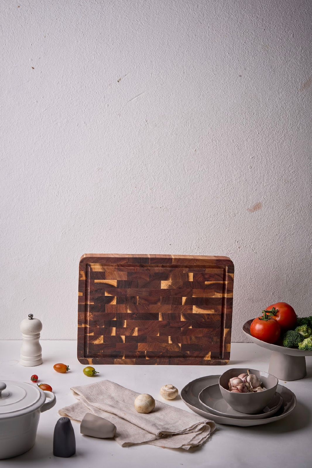 Square End Grain Chopping Board with Juice Groove