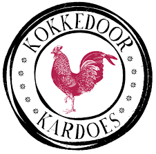 Logo of Kokkedoor Kardoess featuring a stylized rooster in a circular design.